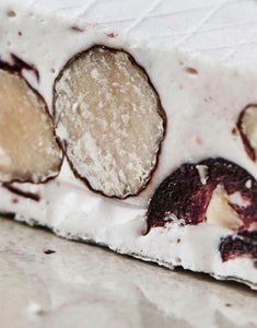 Soft Nougat I Cranberries